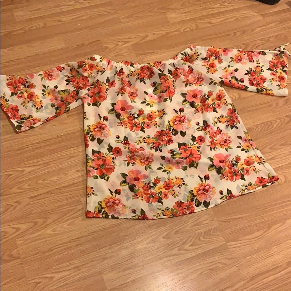 Floral off the shoulders shirt